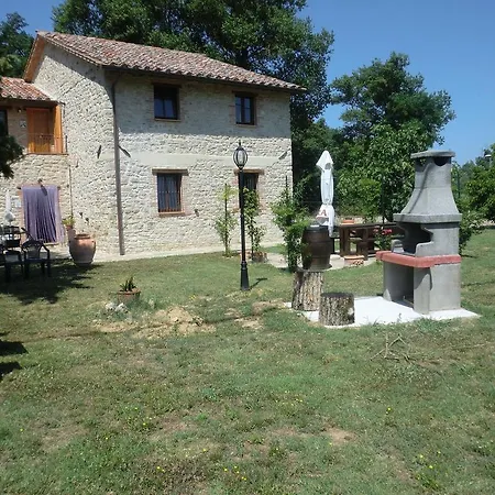 Il Piccolo Noce Casa rural Pietrafitta (Perugia)