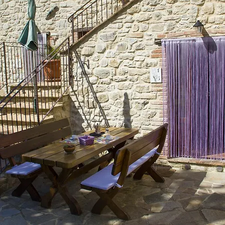 Casa di campagna Il Piccolo Noce Pietrafitta (Perugia)